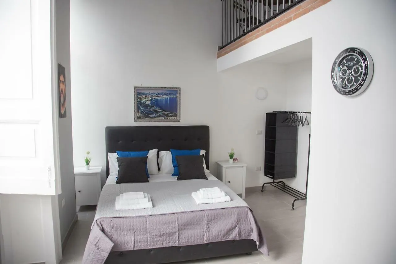 Vesuvius Luxury Suites Neapol