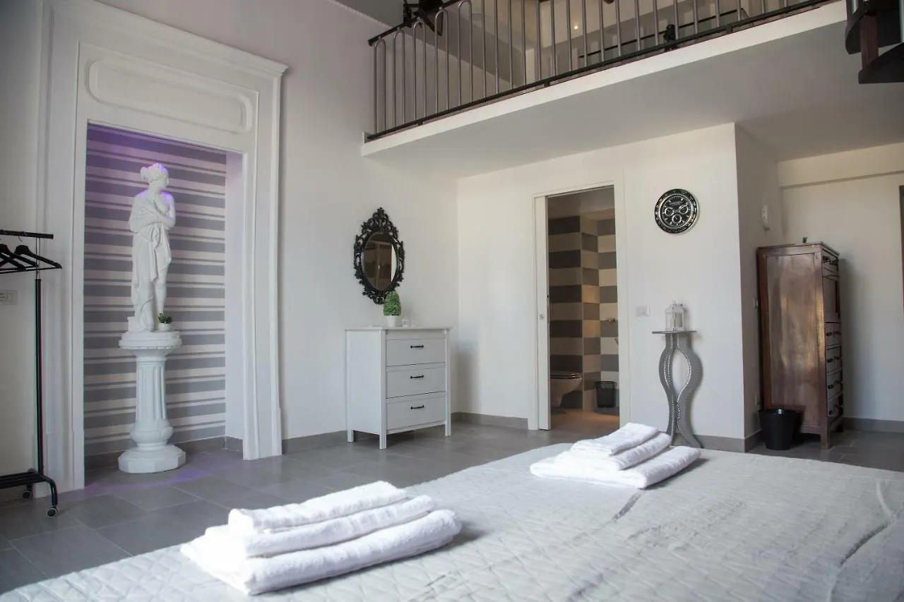 Vesuvius Luxury Suites Neapol 0*,